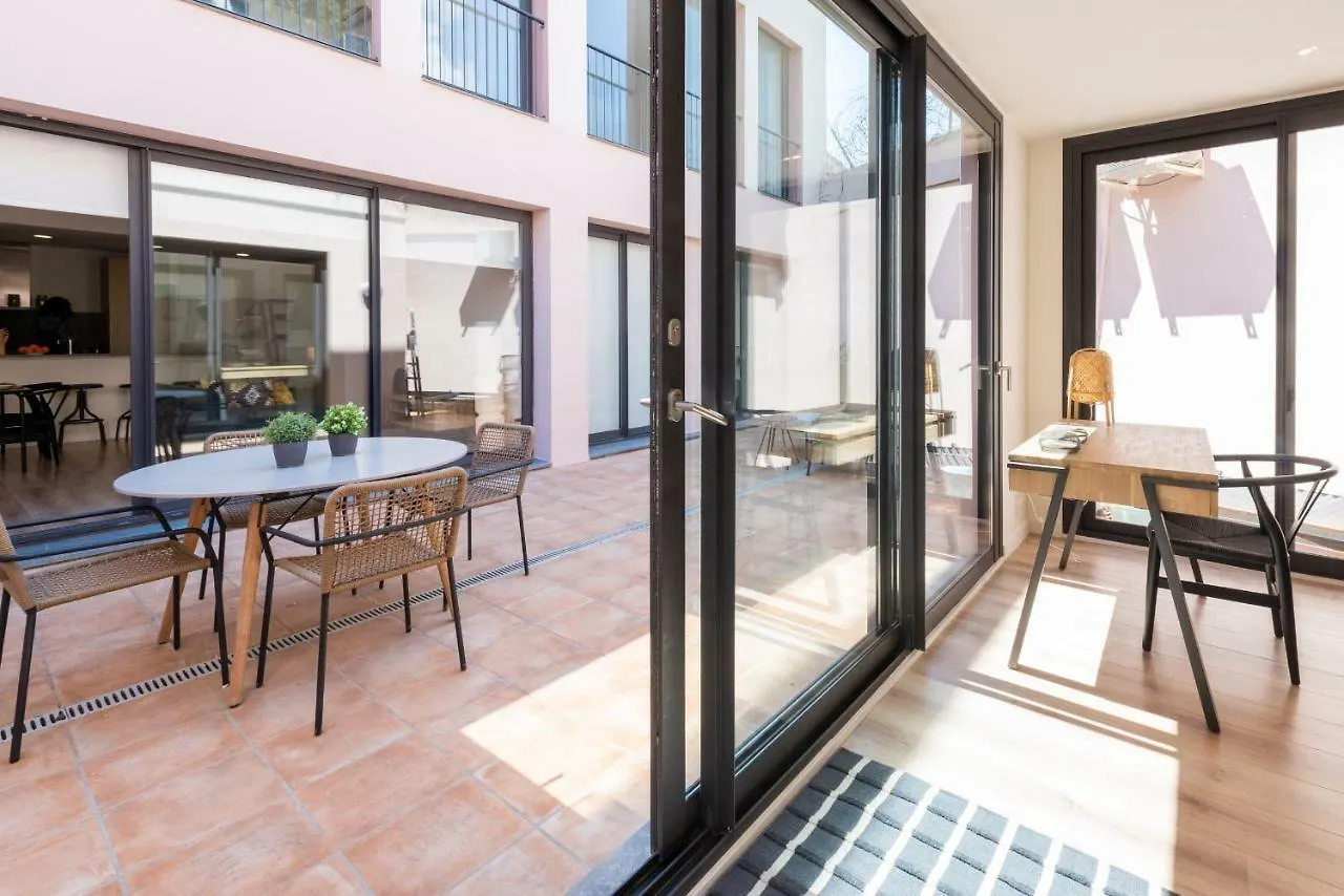 Petit Luxe Tobella Baixos Apartment Terrassa