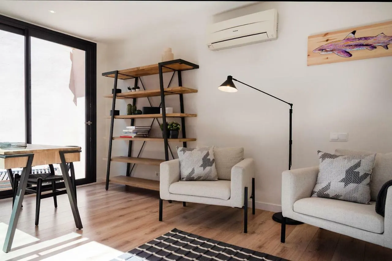Petit Luxe Tobella Baixos Apartment Terrassa 0*,