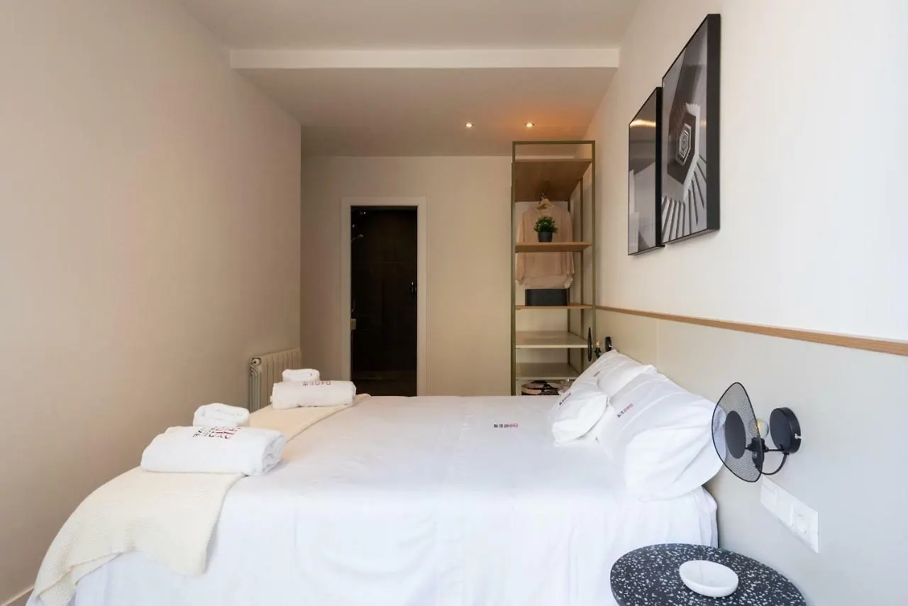 Petit Luxe Tobella Baixos Apartment Terrassa